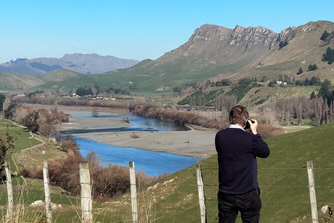 Half Day Sightseeing and Taste Tour - Tukituki Valley, farmland, and river stories