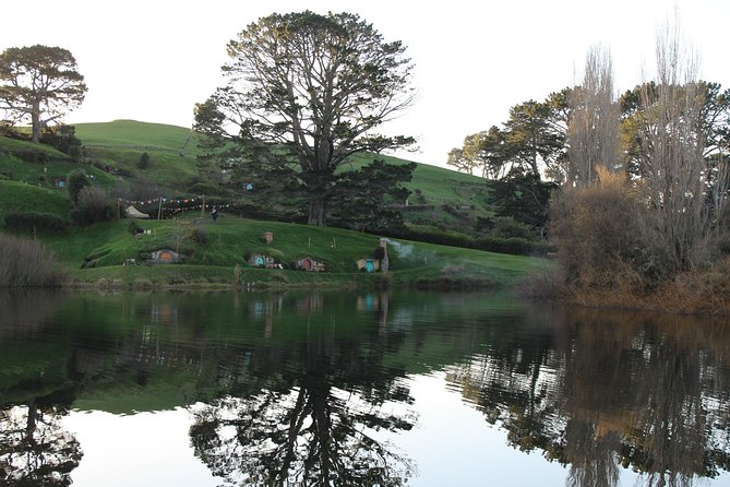 Hobbiton and Waitomo Caves from Auckland - Smaller Group - Why pairing Hobbiton with Waitomo works