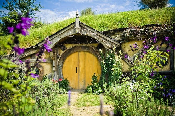 Hobbiton Movie Set Day Tour - What the $213.79 price really covers