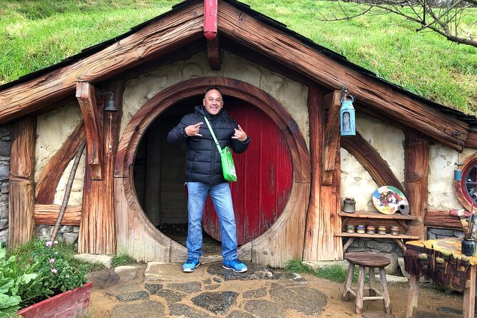 Hobbiton Movie Set Day Tour - Practical planning for pickup, weather, and cancellations