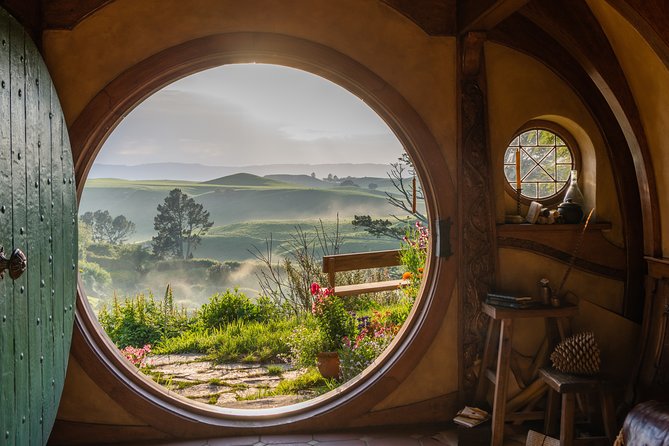 Hobbiton Movie Set Experience: Private Tour From Auckland - What the price includes, and what it does not