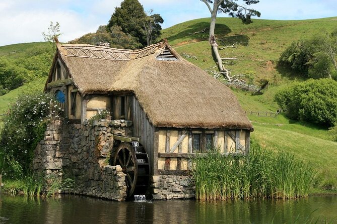 Hobbiton Movie Set Shore Excursion from Tauranga (6 Hours) - Is the $198.58 price good value?