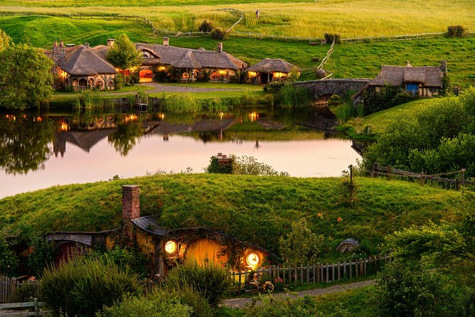 Hobbiton Movie Set Small Group Day Tour from Auckland - Food, timing, and the real cost of the day