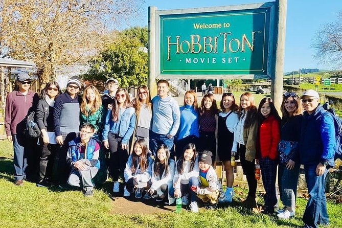 Hobbiton Movie Set Small Group Fully Guided Day Tour from Auckland - The Green Dragon Inn and the best photo moments
