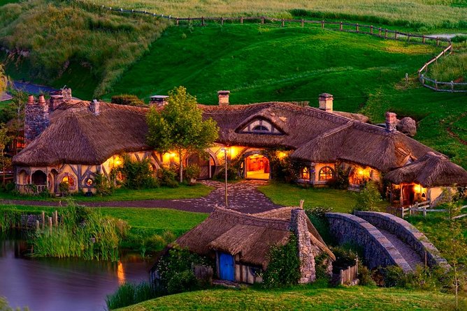 Hobbiton Movie Set Tour from Auckland - Hobbiton in Matamata: movie craft in a real farm setting