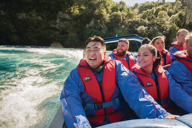 Hukafalls Jet Boat Ride in Taupo - How wet and cold should you expect to get?