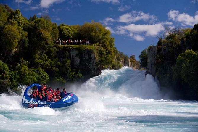 Hukafalls Jet Boat Ride in Taupo - The Waikato River run: speed, spins, and spray