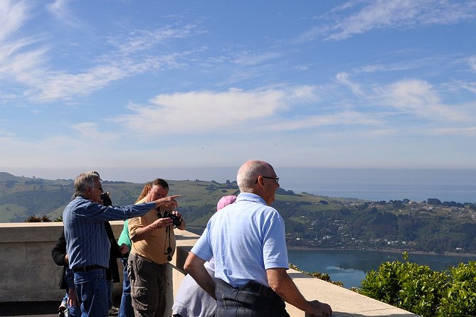 Iconic Shore Excursion: Dunedin City Highlights Tour - Olveston offers a quiet look at domestic Dunedin