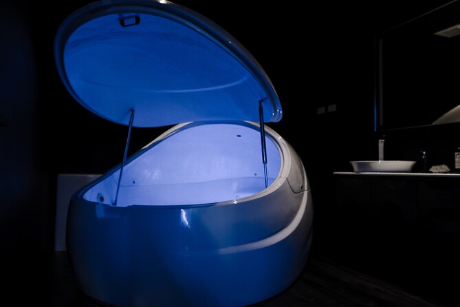 Infinity Float Tank Experience - A clean, prepared setting for first-time floaters