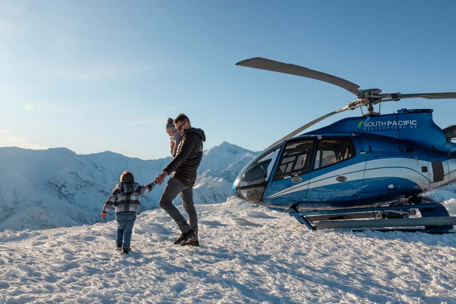 Kaikoura: 1-Hour Whale Watching Helicopter Tour - The good and the less good