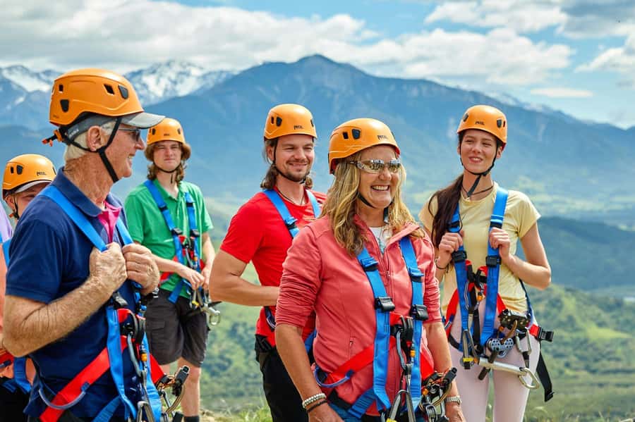 Kaikōura: Zipline and Native Forest Adventure Trip - The 4X4 ride adds more than transport
