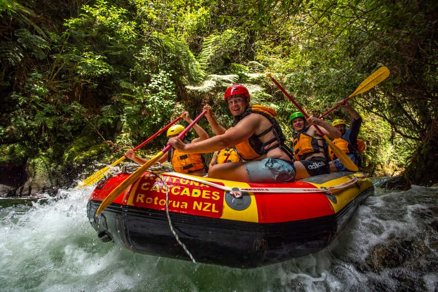 Kaituna River and Tutea Falls Whitewater Rafting - The 50-minute run through 14 rapids