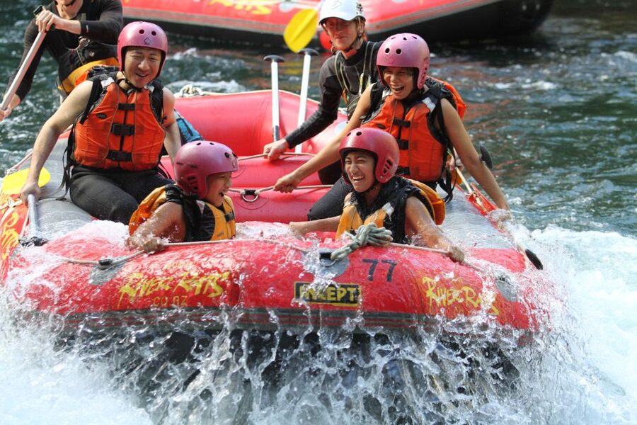Kaituna River Rafting Grade 5 - Is the Kaituna River rafting trip worth booking?
