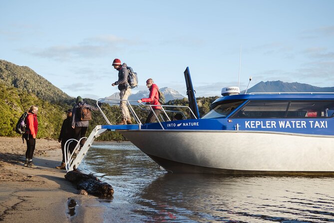 Kepler Track Water Taxi - Who gets the most from this experience