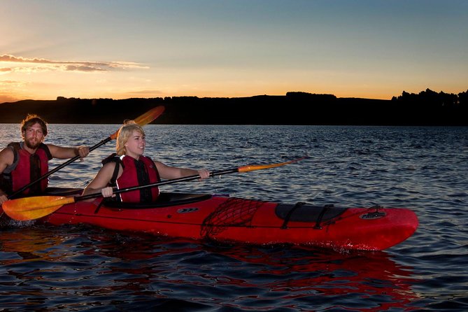 Lake Rotoiti Evening Kayak Tour including Hot Springs, Glowworm Caves and BBQ Dinner - Key points to know before you book