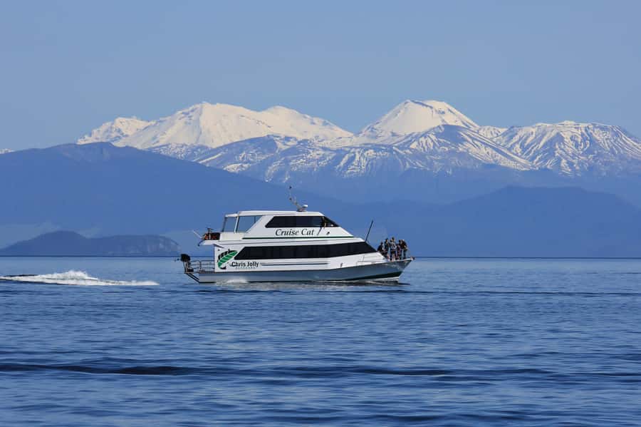 Lake Taupo: 1.5-Hour Maori Rock Carvings 5:00 PM Cruise - Setting out from Taupo Boat Harbour at 5 PM