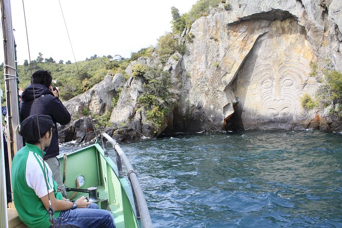 Lake Taupō Māori Rock Carvings Scenic Cruise aboard Ernest Kemp - Why the Mine Bay carvings are Taupō’s main attraction