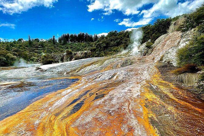 Lake Taupō Māori Rock Carvings Scenic Cruise aboard Ernest Kemp - Who will enjoy Ernest Kemp most?
