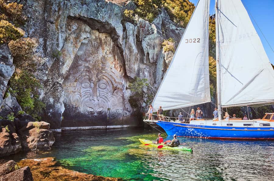 Lake Taupo: Sailboat Trip to the Maori Rock Carvings - Why the rock carvings are worth a boat trip