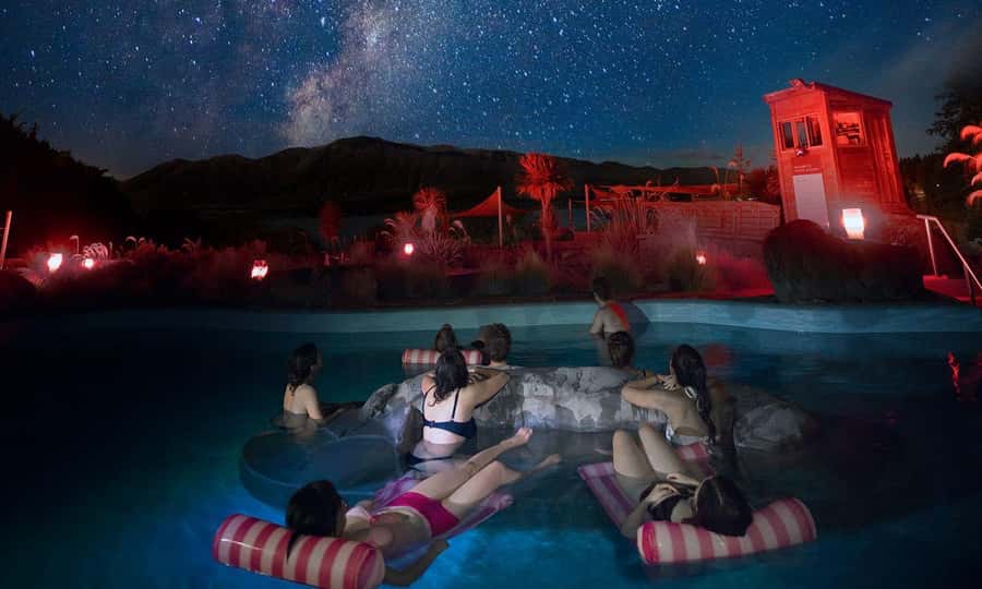 Lake Tekapo: 1.5-Hour Hot Pools & Stargazing Experience - Why Lake Tekapo is made for nighttime astronomy