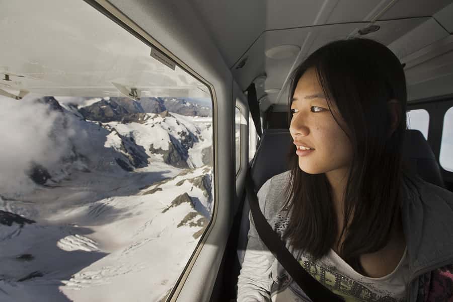 Lake Tekapo: 50-Minute Mount Cook and Beyond Scenic Flight - Crossing to Fox and Franz Josef Glaciers
