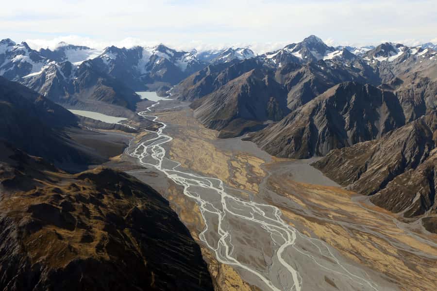 Lake Tekapo: 50-Minute Mount Cook and Beyond Scenic Flight - Weather, timing, and the need for flexibility