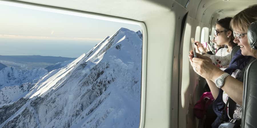 Lake Tekapo: 50-Minute Mount Cook and Beyond Scenic Flight - Who should book this experience?