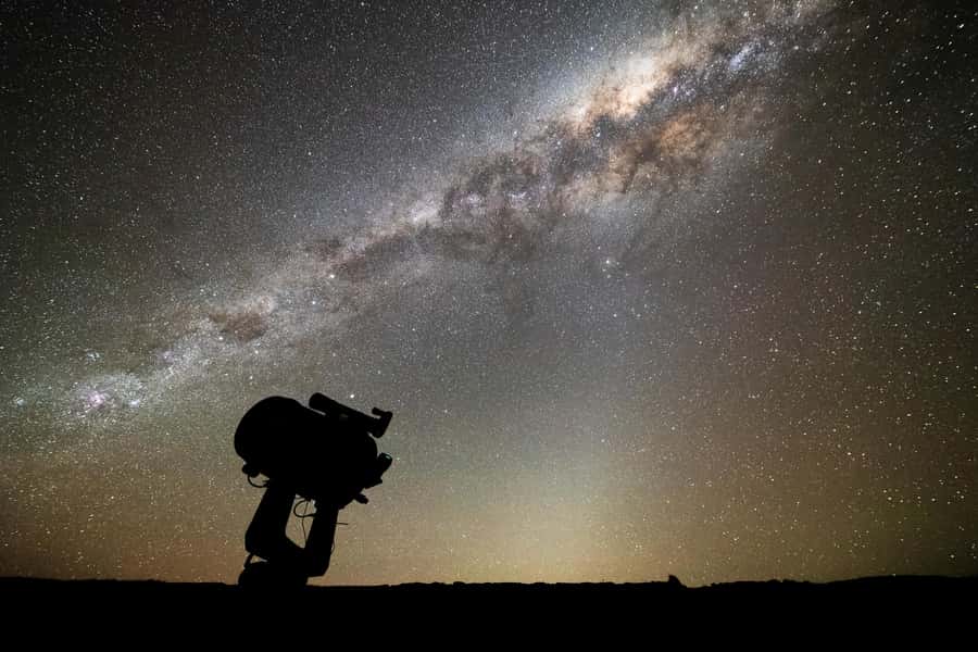 Lake Tekapo: Alpine Stargazing Experience with a Guide - Why Lake Tekapo is a superb place to see stars