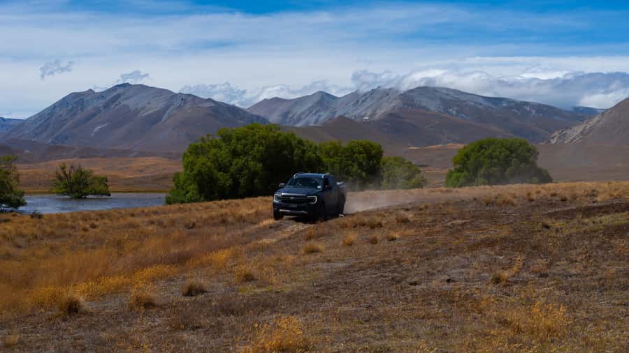 Lake Tekapo Guided 4WD Tours (Small Group, Carbon Positive) - Starting at Go Tekapo near Cairns Alpine Resort