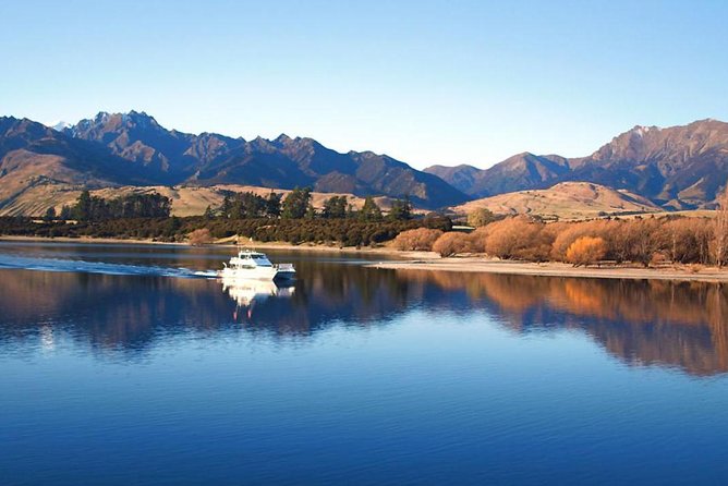 Lake Wanaka 1-Hour Cruise Including Wine and Cheese - Who Will Enjoy This Cruise Most?