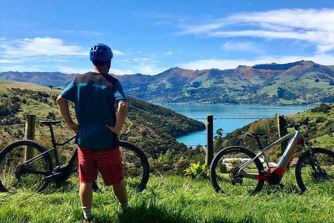 Lava Loop- Guided electric mountain bike tour in Akaroa - Climbing toward the crater rim