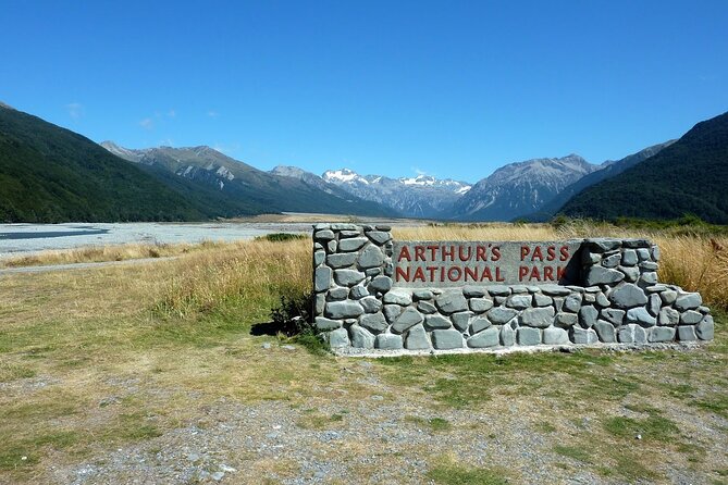 Lord of the Rings, Journey to Edoras Day Tour from Christchurch - Film stories, props, and the missing set