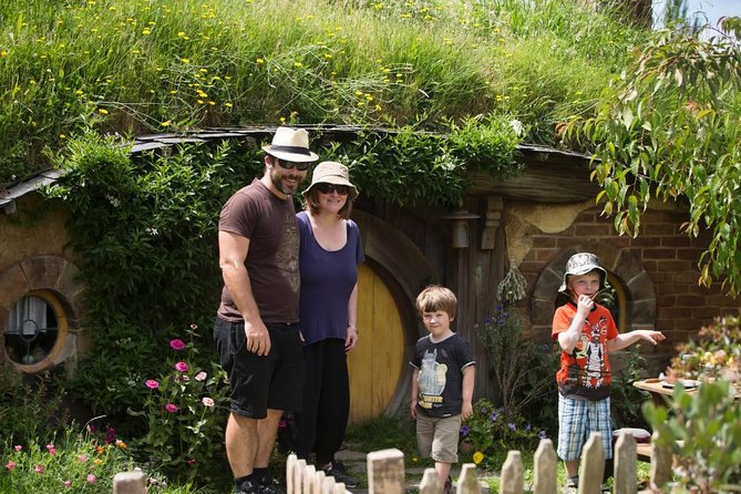 Luxury Small group tour from Auckland to Hobbiton Movie Set - The Bombay Hills and Hauraki Plains set the scene
