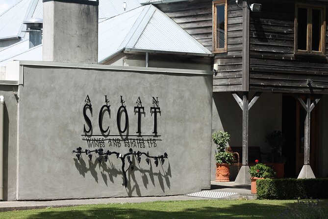 Marlborough Classic Wine Tasting Tour. - What the small van adds to the day