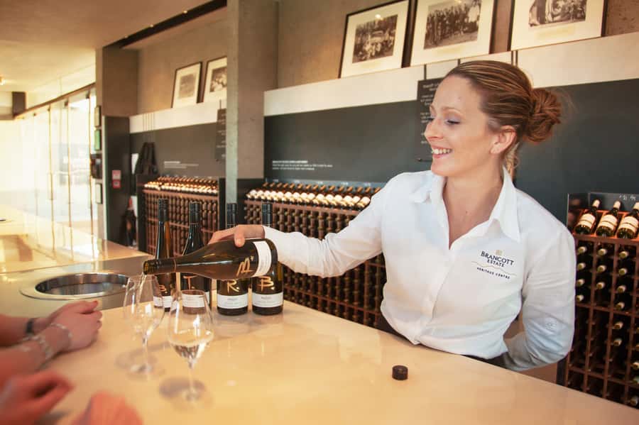 Marlborough: Wineries Visit with Tastings and 2-Course Lunch - Who will enjoy this Marlborough wine tour?