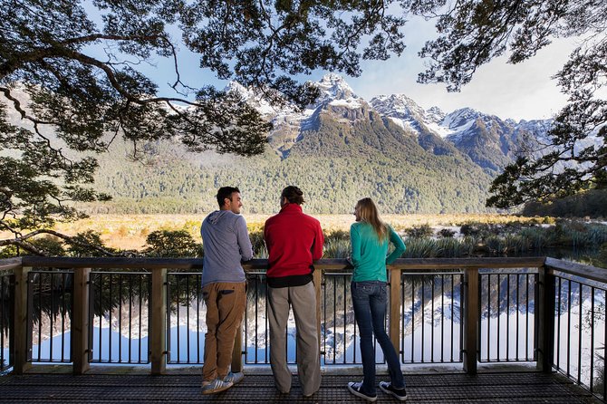 Milford Sound Coach & Cruise ex Te Anau Stunning Views with Lunch - Why the Te Anau departure makes sense
