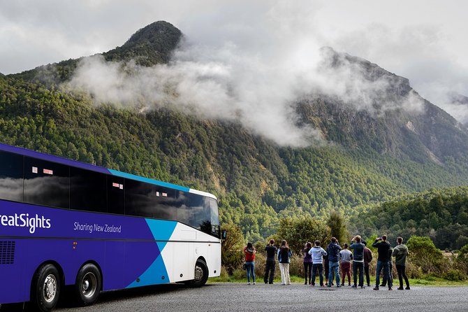 Milford Sound Day Tour from Queenstown - Lake Wakatipu and the first part of the drive