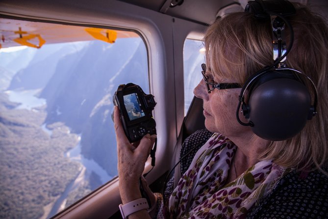 Milford Sound Glacier Flight & Cruise from Wanaka - The return flight takes a different path
