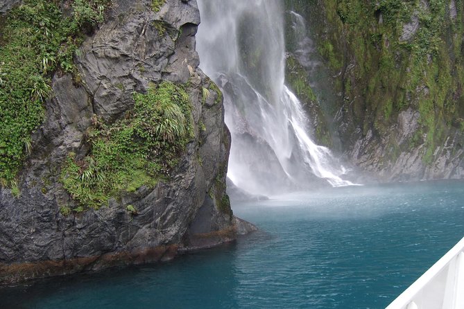 Milford Sound Glacier Flight & Cruise from Wanaka - Timing your departure around the weather
