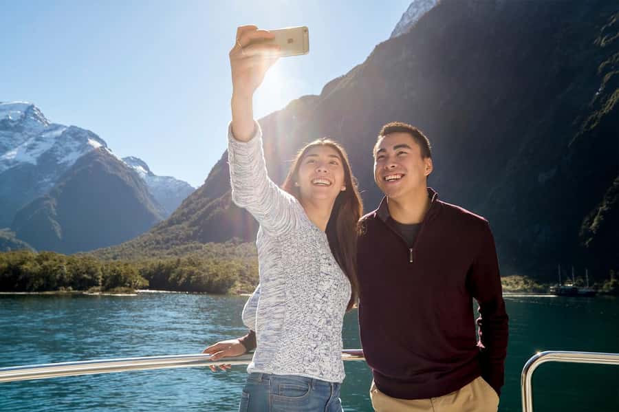 Milford Sound: Nature Cruise & Milford Track Walk - Walking 11 kilometres toward Giant’s Gate Falls