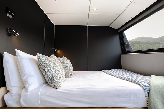 Milford Sound Overnight Cruise Fiordland Jewel - Sleeping in an ensuite sea-view cabin