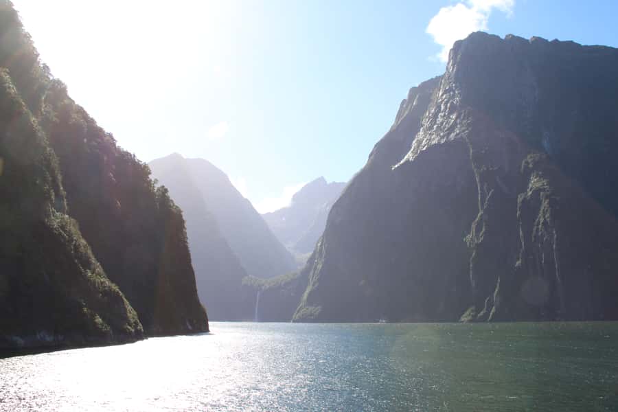 Milford Sound Premium Day Tour and Cruise from Te Anau - A long road to one spectacular fiord