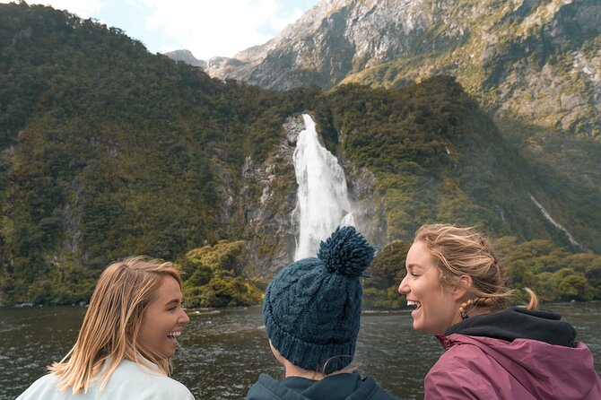 Milford Sound Small Group Tour, Cruise & Picnic Lunch - The Hollyford River shows Fiordland in motion