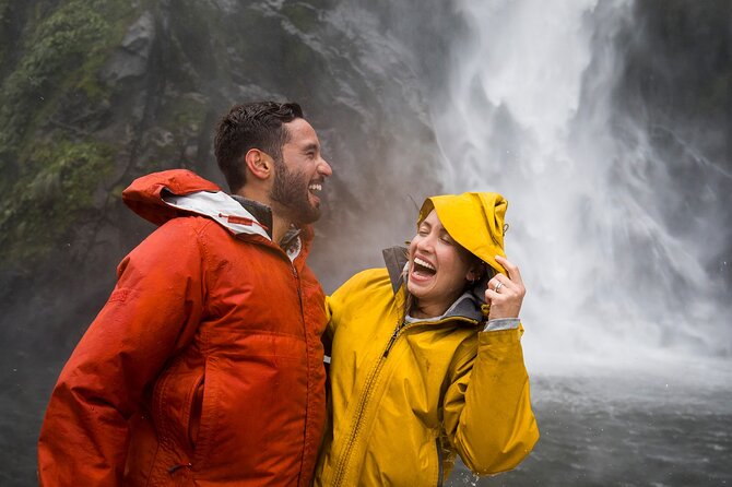 Milford Sound Tour: Cruise & Flight - Eglinton Valley gives you room to breathe