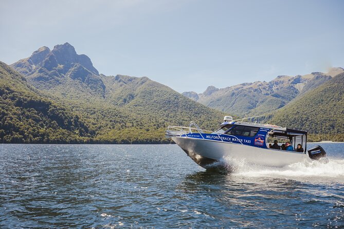 Milford Track Multi-Night Hike - Water Taxi Transport - Friendly staff and practical help