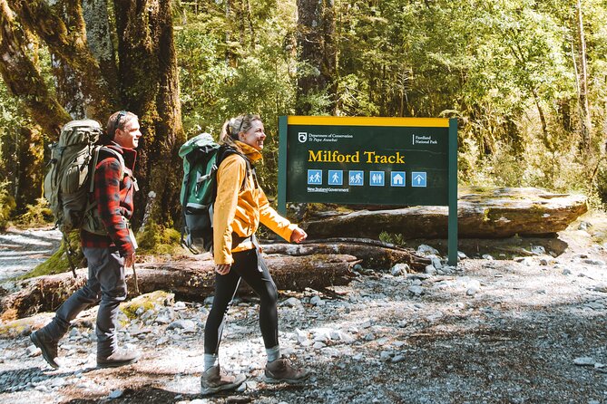 Milford Track Multi-Night Hike - Water Taxi Transport - Leaving from Te Anau Downs