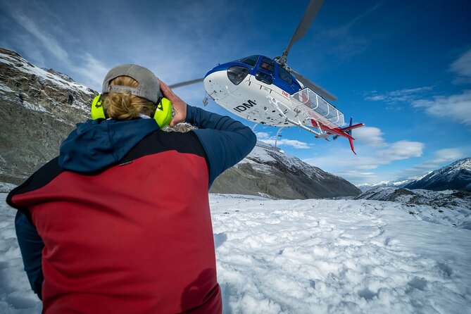 Mount Cook: 3-Hour Tasman Glacier Heli-Hike - Two hours on the Tasman Glacier