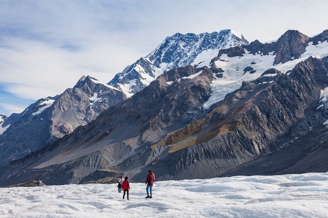 Mount Cook: 3-Hour Tasman Glacier Heli-Hike - What the $601.48 price really buys