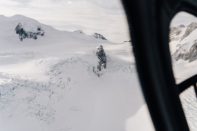 Mount Cook and The Glaciers 55-Minute Helicopter Flight - What the $556.93 price buys you