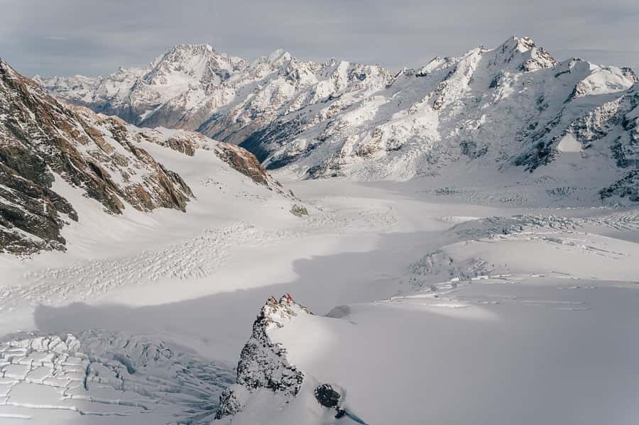 Mount Cook: Aoraki/Mt Cook & The Glaciers 55 Minute Flight - Flying over Tasman Glacier Lake